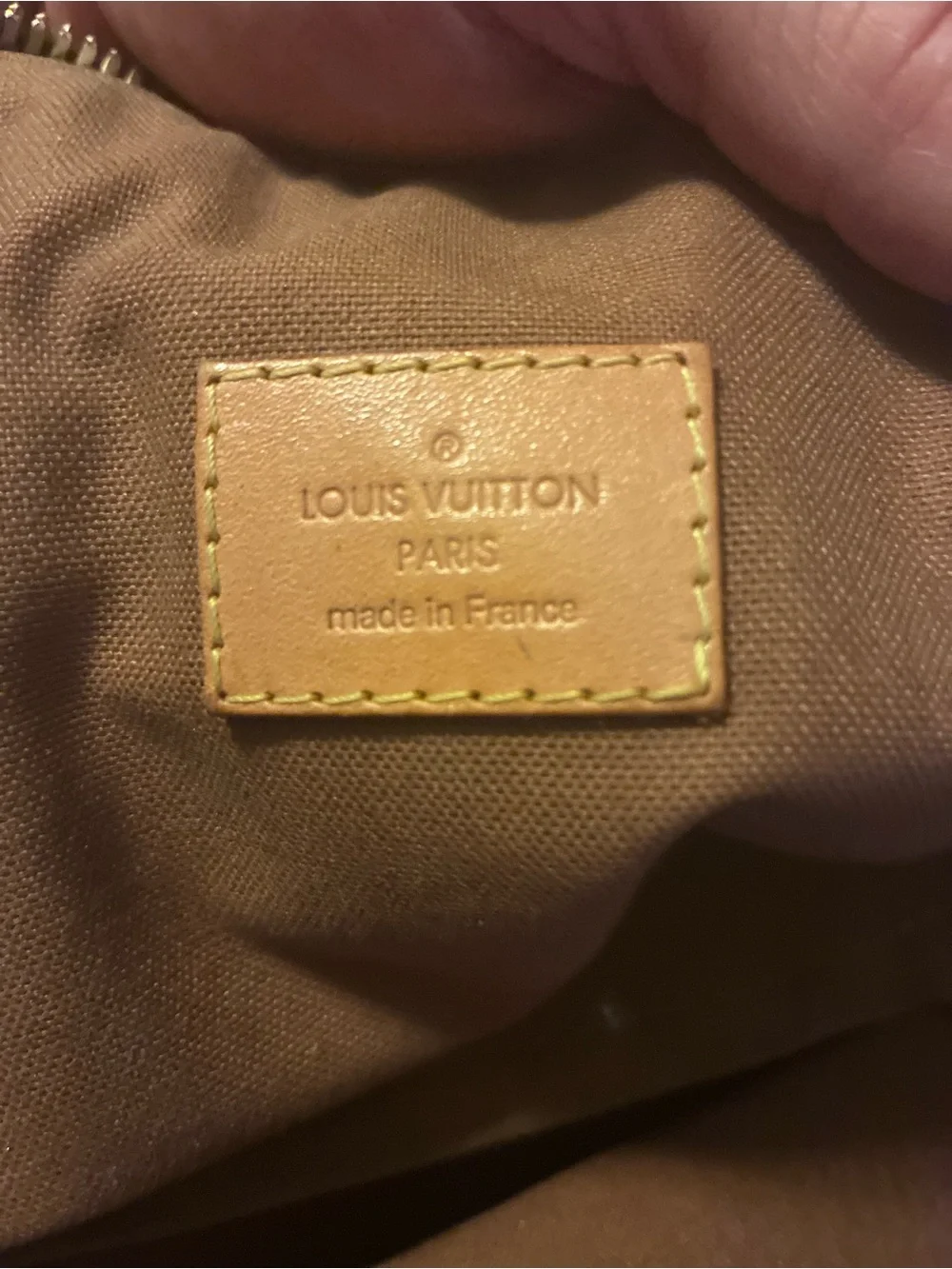Authentic LOUIS VUITTON Lockit Horizontal Monogram Canvas Tote bag